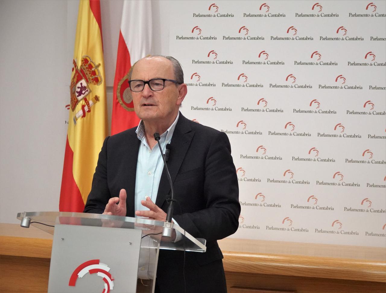 El diputado regionalista Javier López Marcano