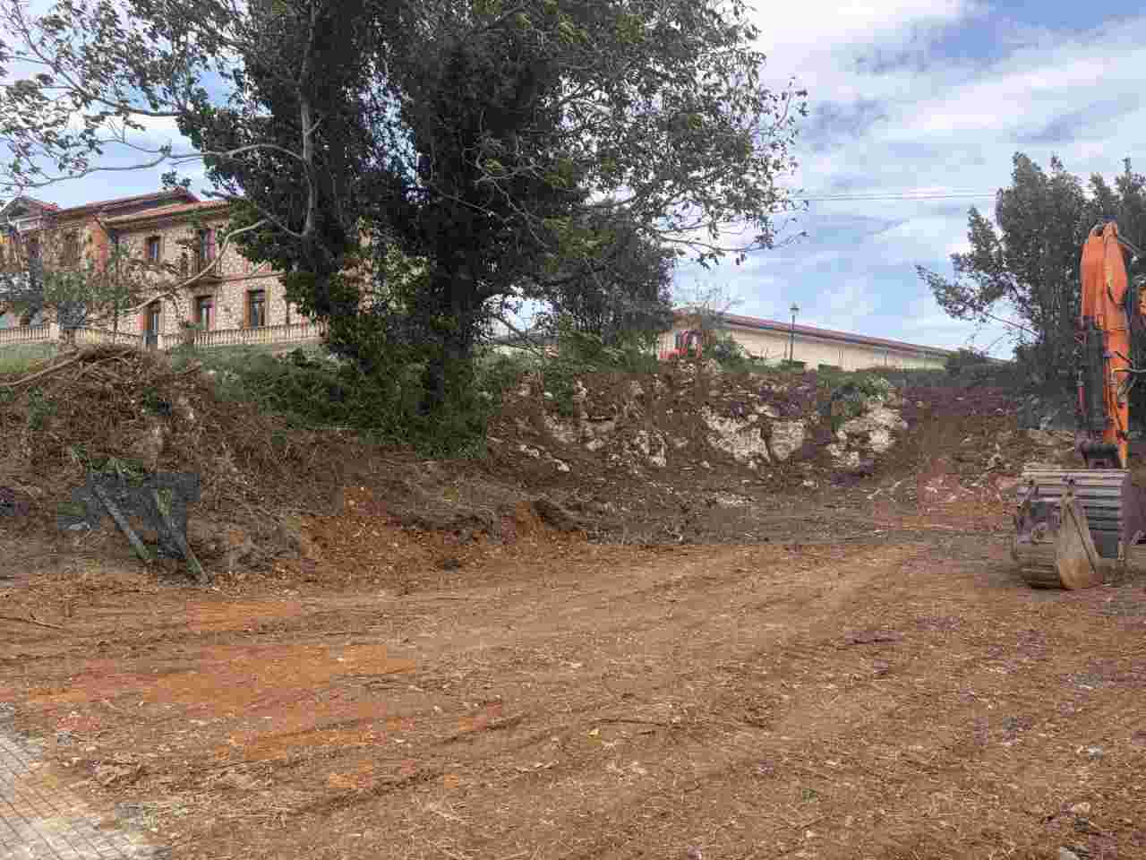Vista de las obras iniciadas en Villaescusa