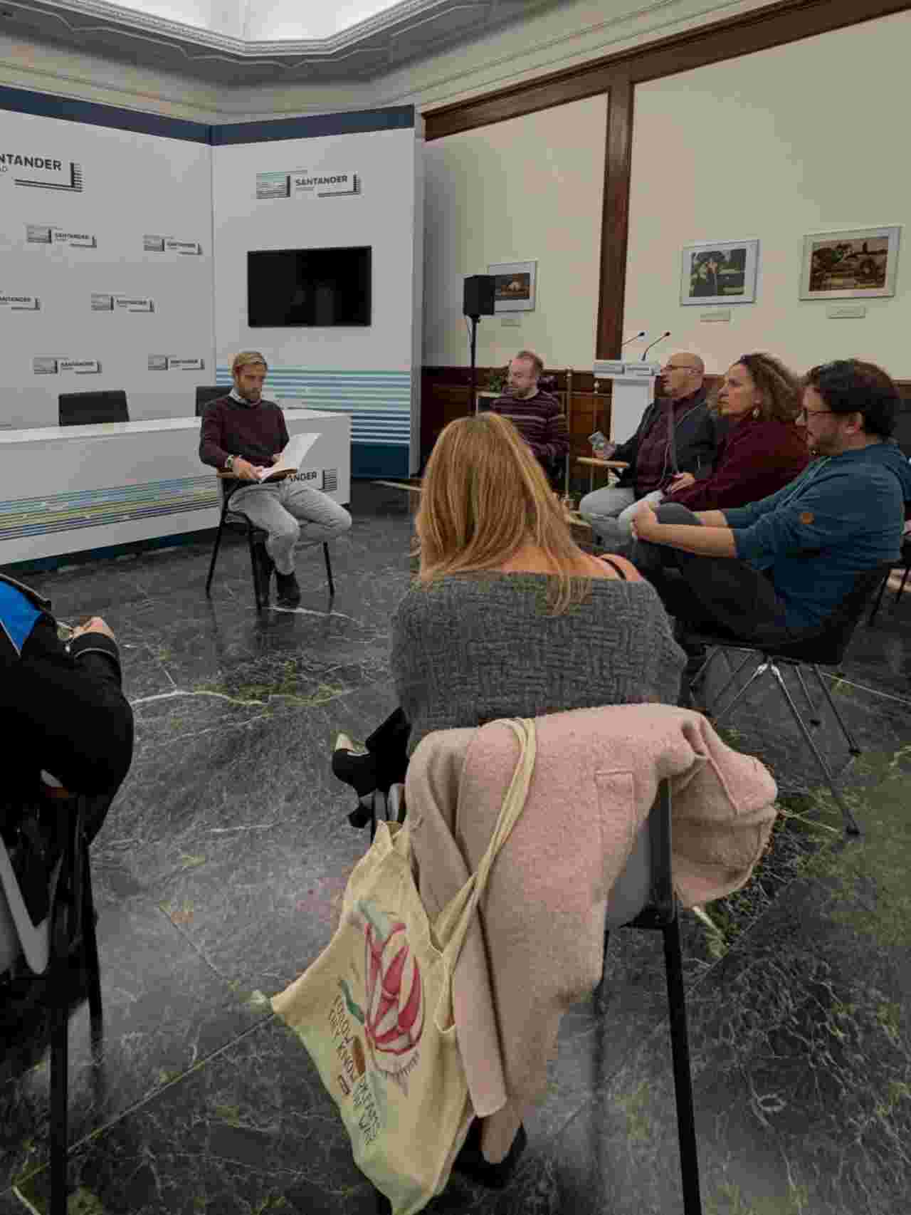 Felipe Piña en la reunión con los sindicatos