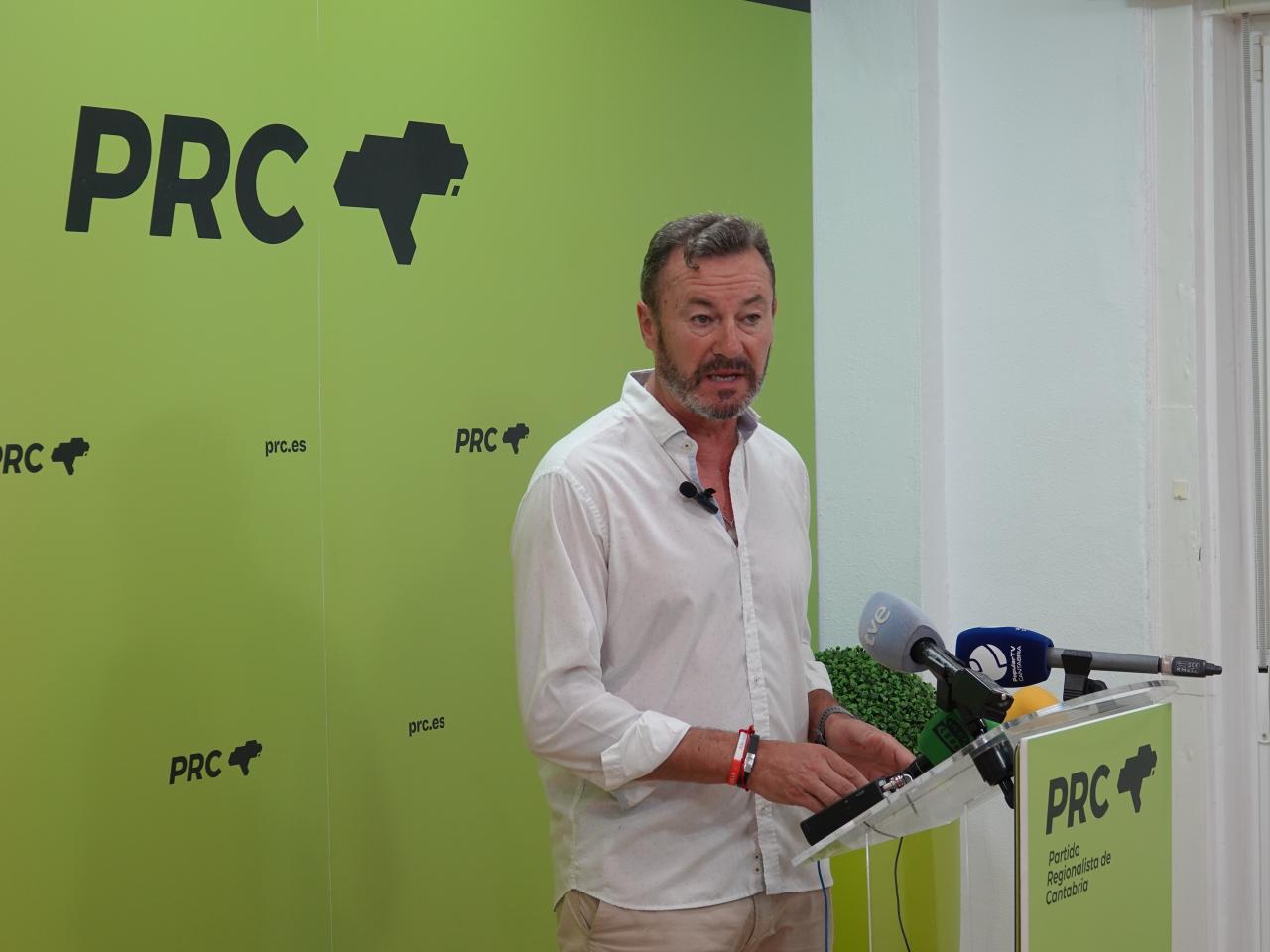 Guillermo Blanco en la rueda de prensa que ha ofrecido hoy en Santander