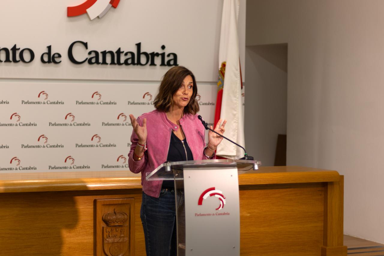 Paula Fernández afirma que Buruaga llega al Debate de Orientación Política con 