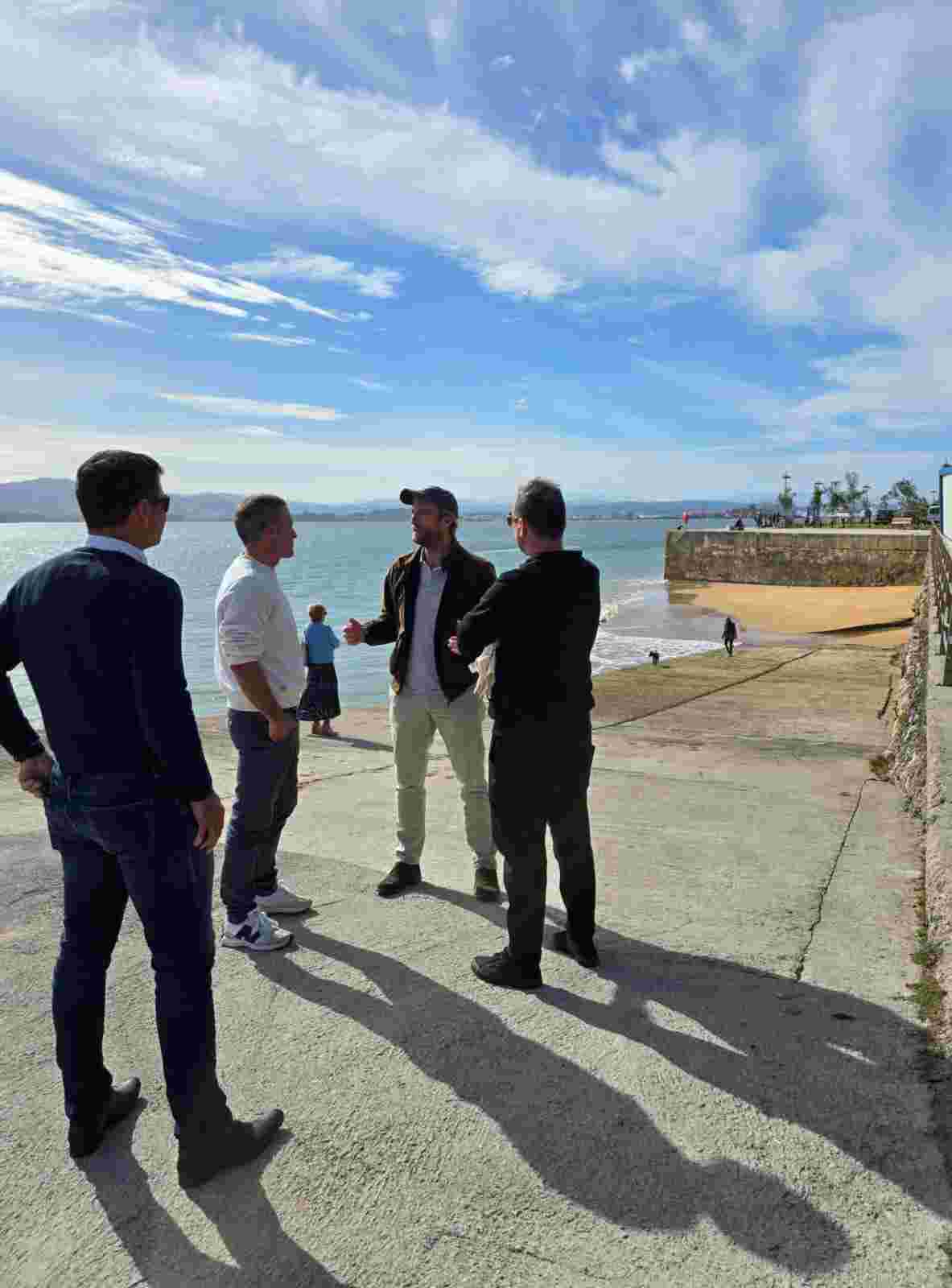 Felipe Piña durante su visita 