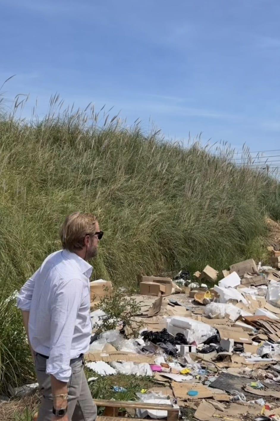 Felipe Piña en el vertedero de Peñacastillo