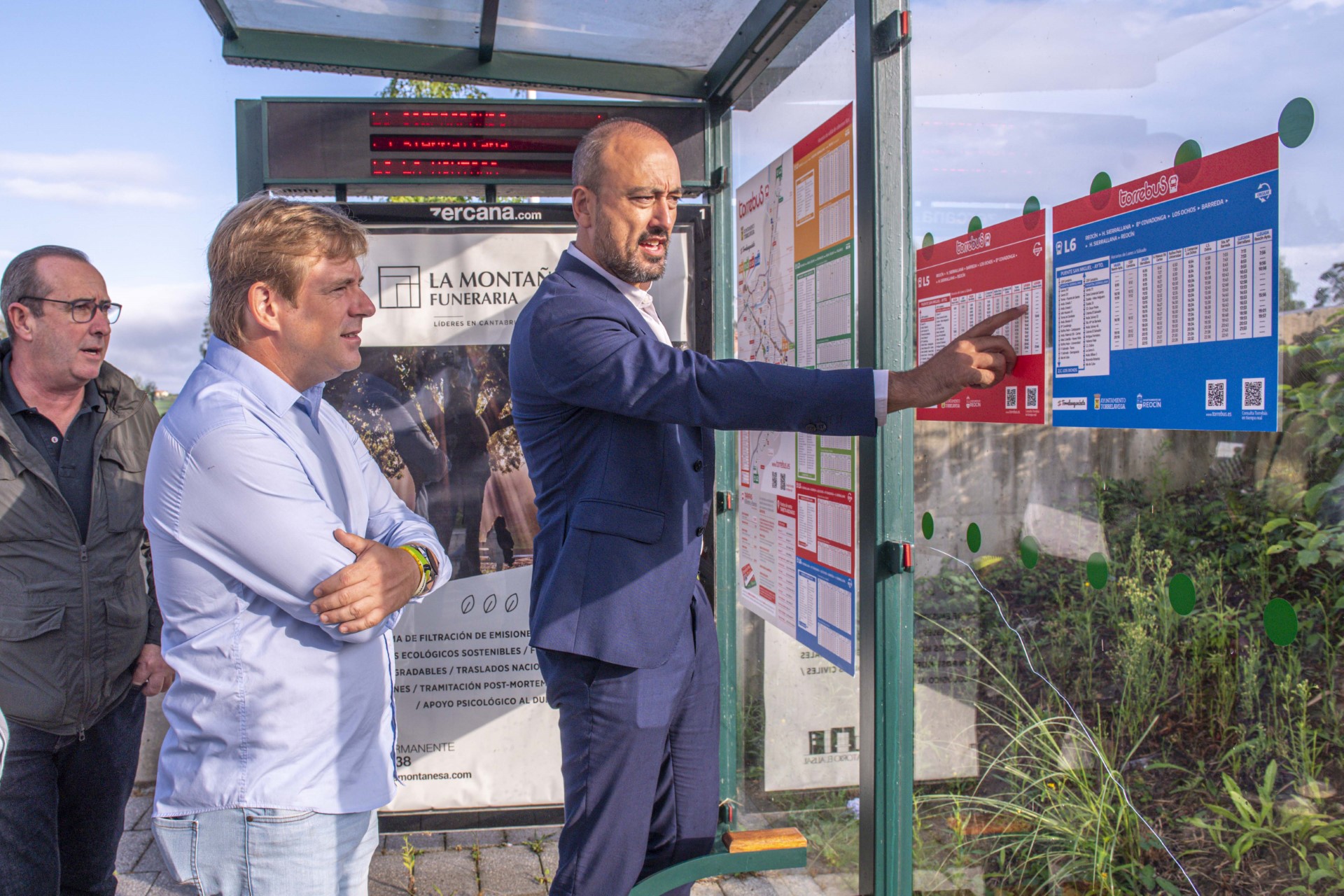 El Torrebus llega a Reocín y marca un paso más en la comarcalización 